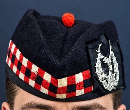 Glengarry Scottish Regimental Cap. First "Garrison or Side-Cap" Painting - Art goes to War