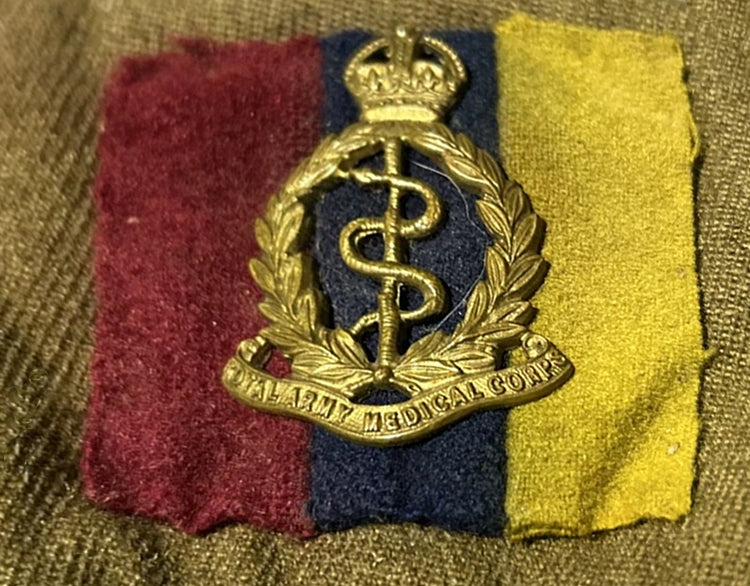 Royal Army Medical Corps (RAMC) & Royal Canadian Army Medical Corps (RCAMC), Insignia