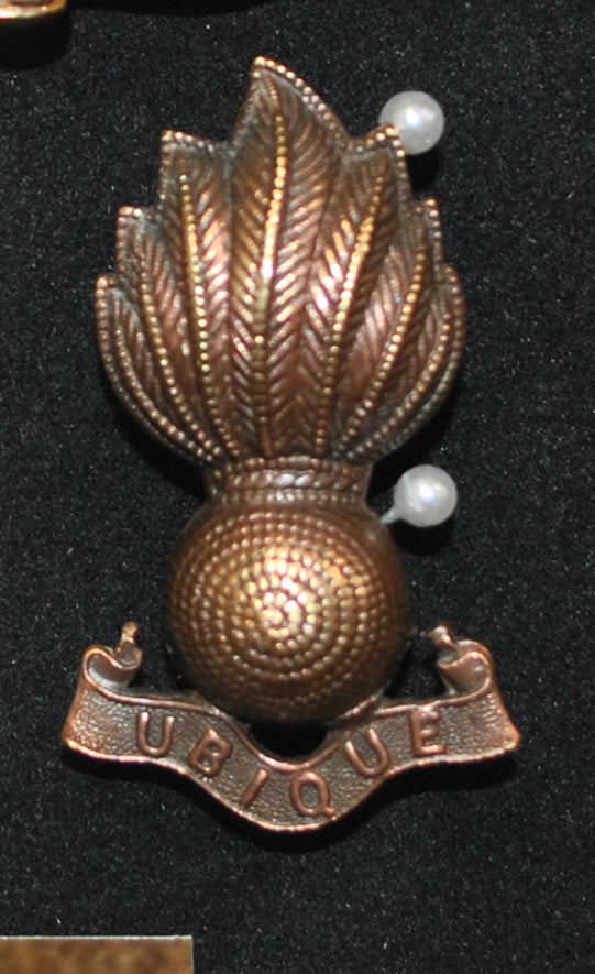 Photographs, Insignia Commonwealth