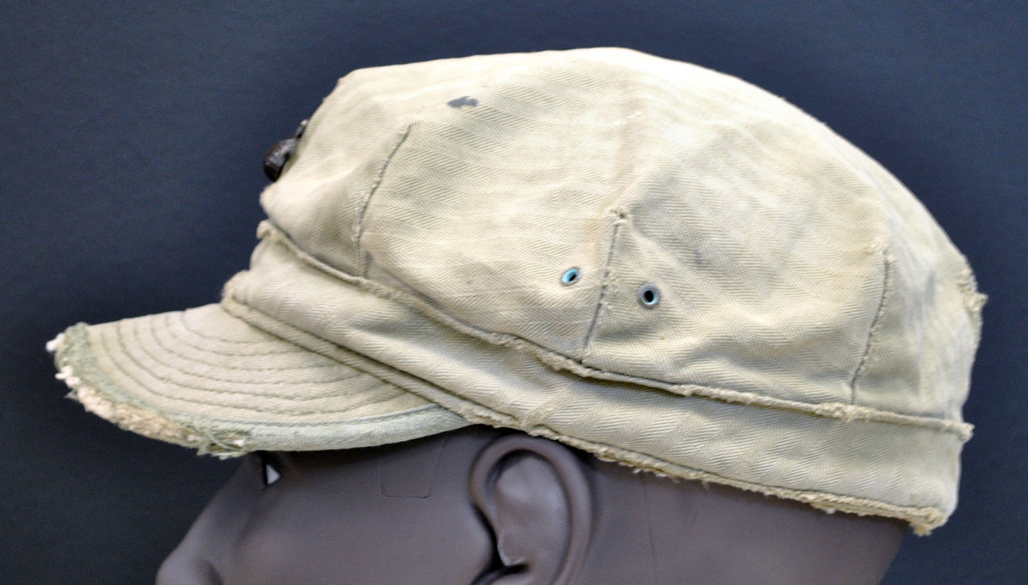 US USMC WW2 Cotton HBT Field Cap with Printed EGA, Vintage Original, Nice Condition. tropical with Metal EGA Insignia