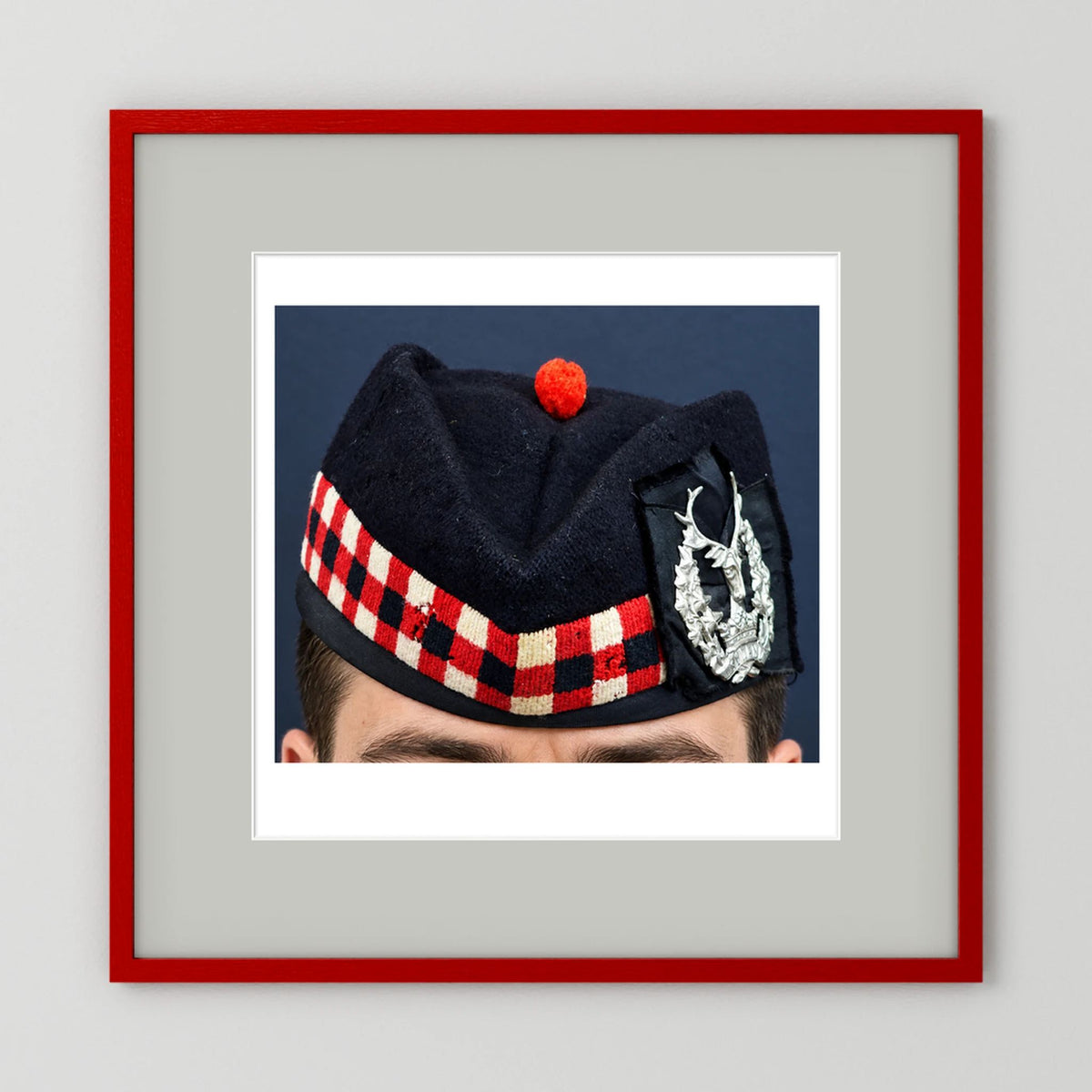 Garrison Cap. Gordon Highlanders Glengarry Side-Cap, WW2 — photograph presentation mockup