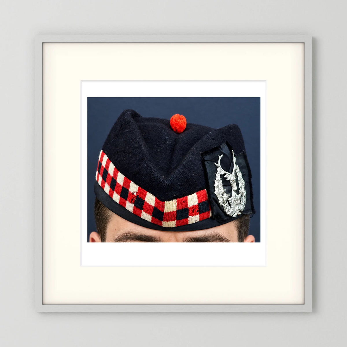Garrison Cap. Gordon Highlanders Glengarry Side-Cap, WW2 — photograph presentation mockup