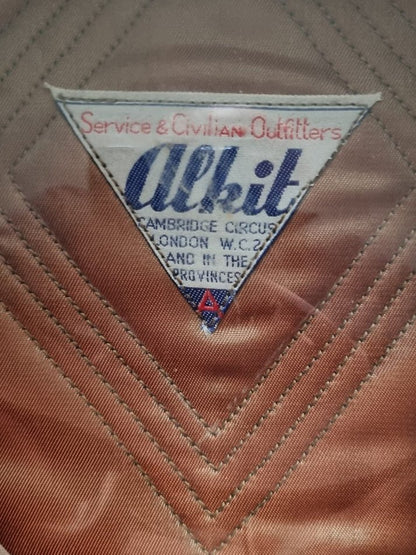 Hat Maker Labels - Art goes to War