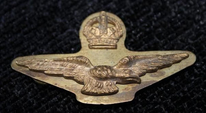 Royal Air Force (RAF) & Canadian Air Force (RCAF), Cap Badges & Insignia - Art goes to War