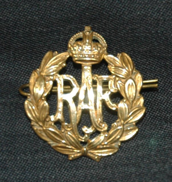 Royal Air Force (RAF) & Canadian Air Force (RCAF), Cap Badges & Insignia - Art goes to War