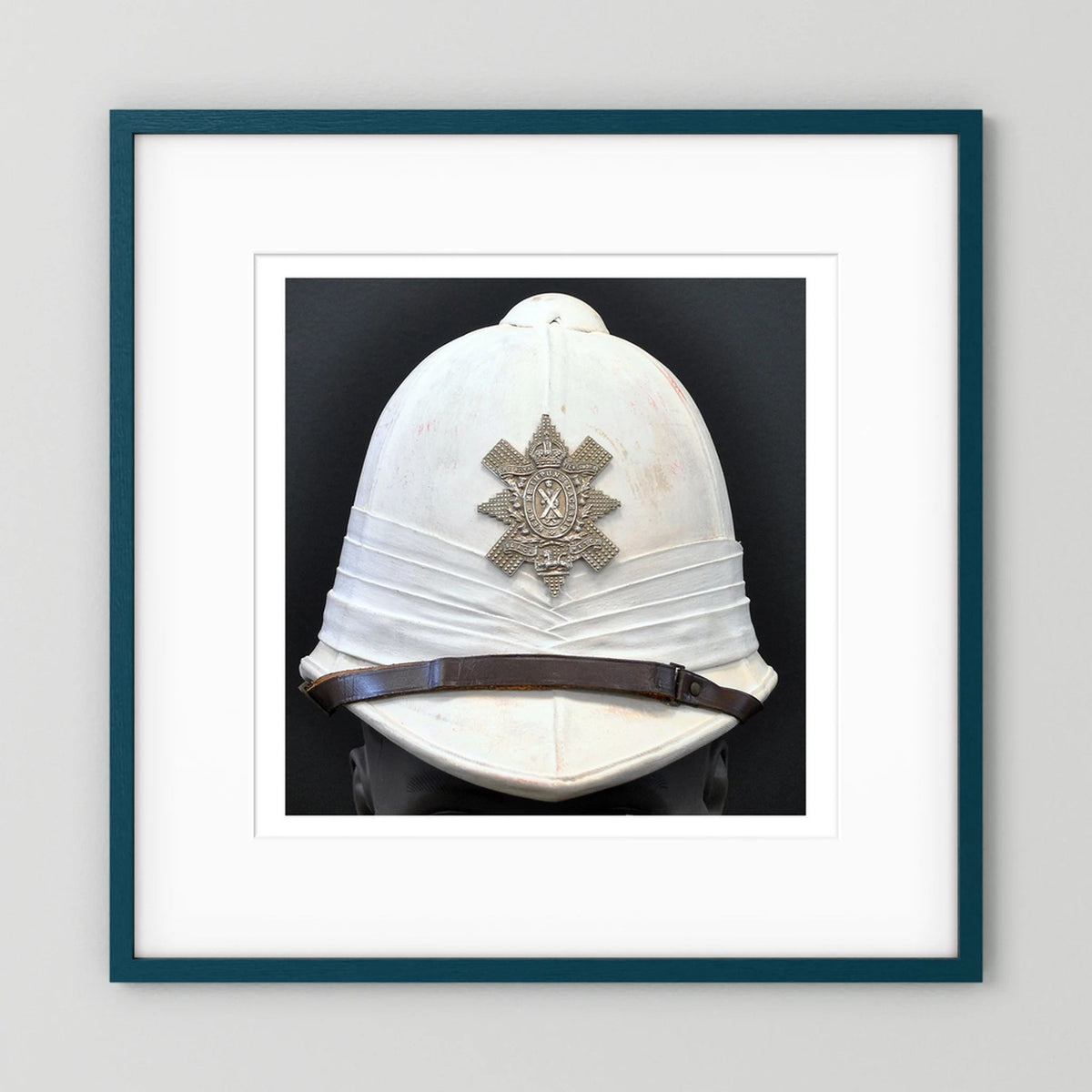Sun Helmet, Foreign Service Helmet, Black Watch Royal Highlanders — painting presentation mockup