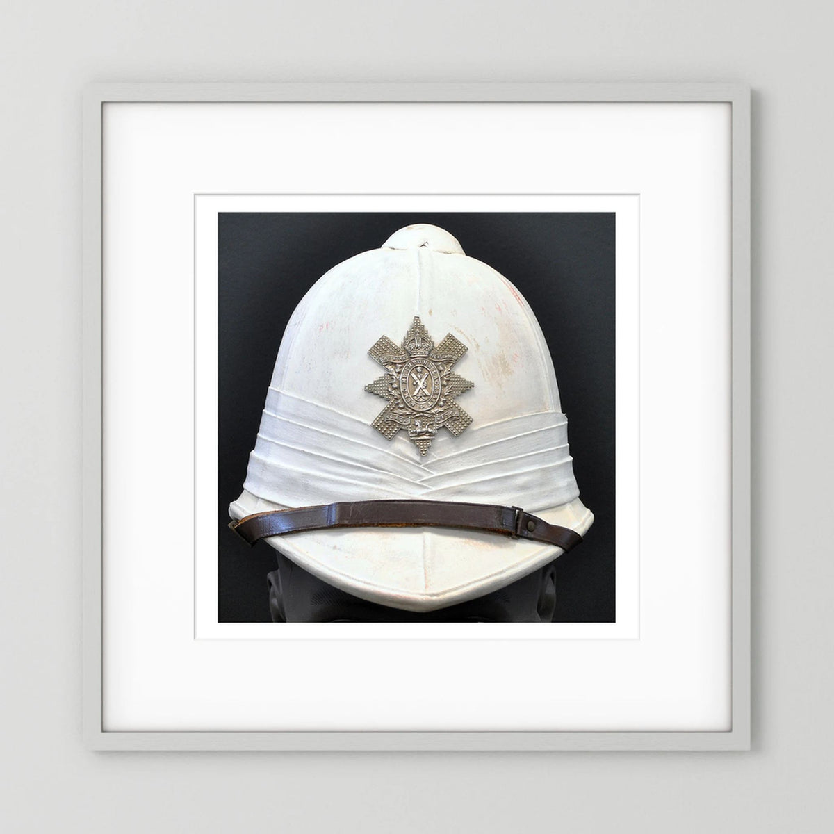 Sun Helmet, Foreign Service Helmet, Black Watch Royal Highlanders — painting presentation mockup
