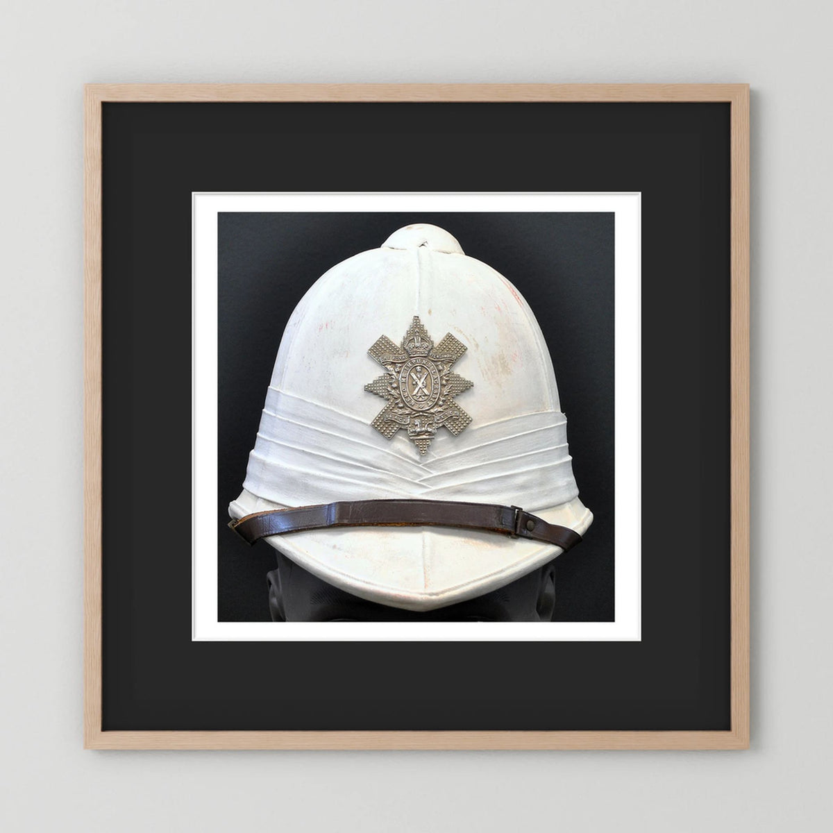 Sun Helmet, Foreign Service Helmet, Black Watch Royal Highlanders — painting presentation mockup