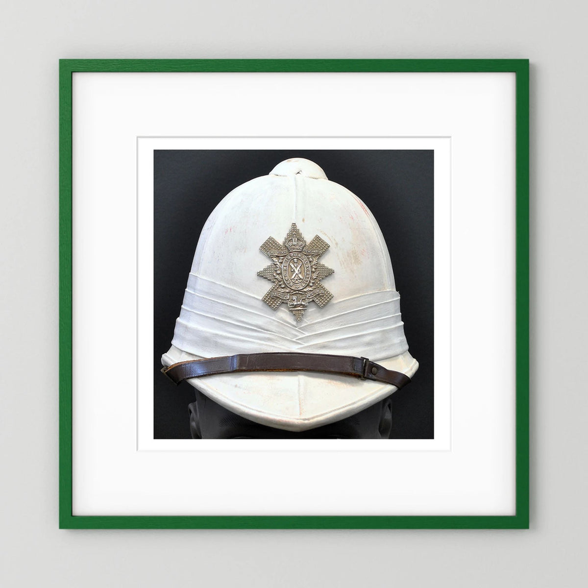 Sun Helmet, Foreign Service Helmet, Black Watch Royal Highlanders — painting presentation mockup