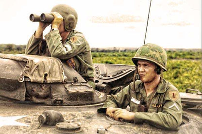 US M1 Vietnam War Helmet with Lt. Col. Insignia